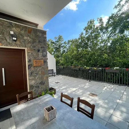 Rio Rojo Pueblo Suites * Foini